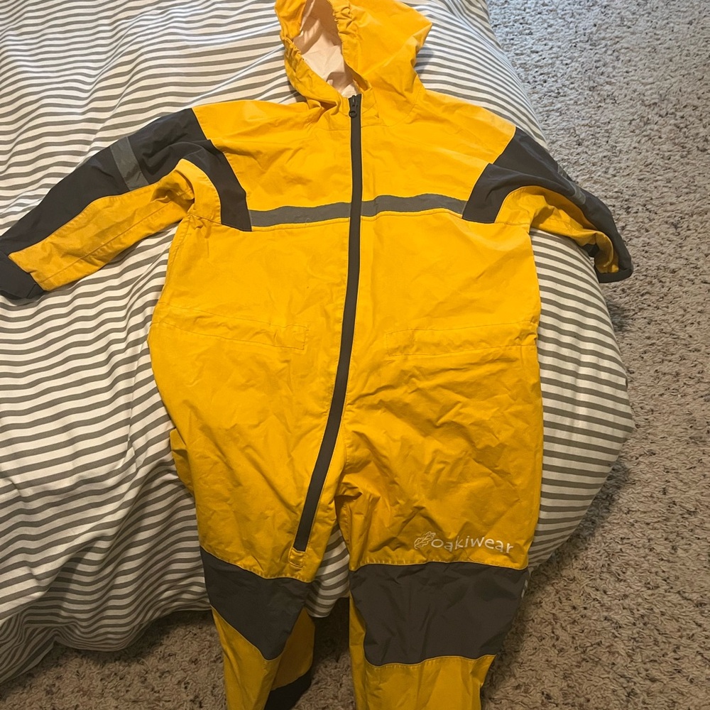 Kids one piece rainsuit